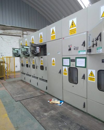 Servicios - Servicios - ElectricidadServicios - ElectricidadElectricidad
